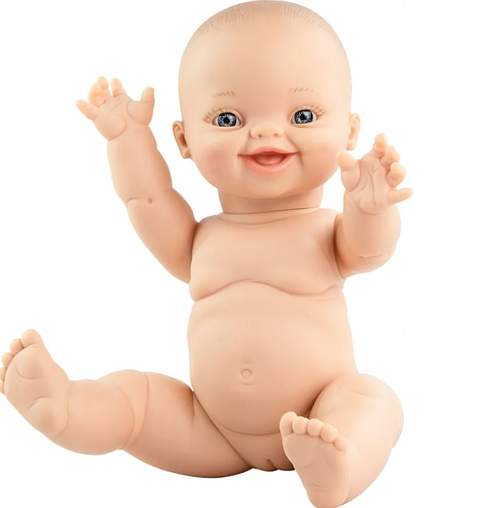 Paola Reina Gordi Mädchen lächelt mit hellen Augen und Augenbrauen